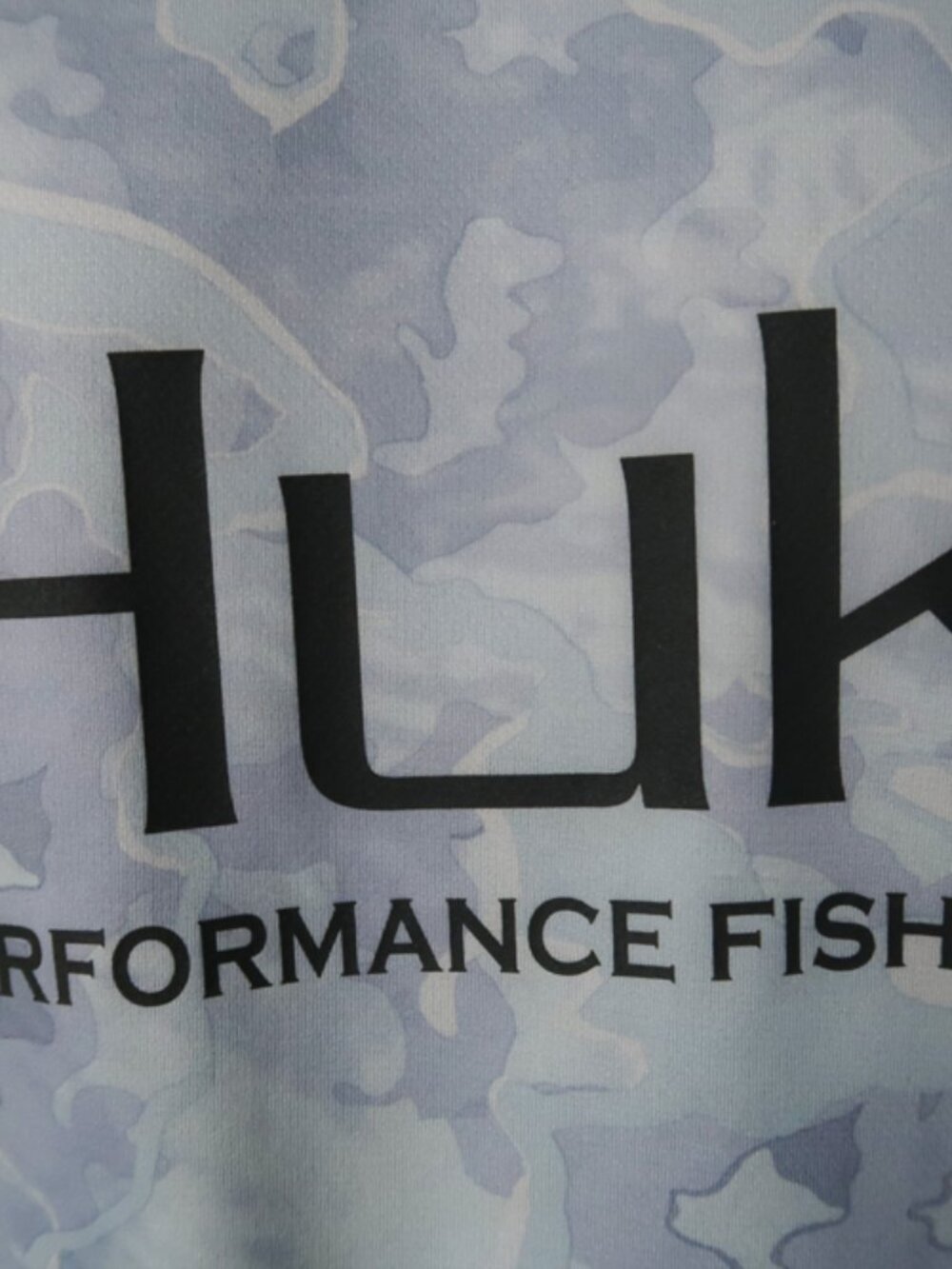 Huk Performance Fishing White-Blue-Gray Camo LS Tee (L) OMG! 😎 🐟